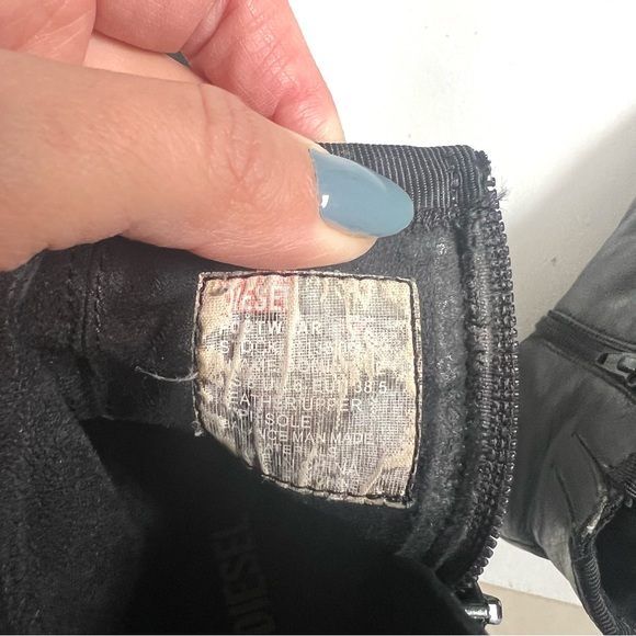 Diesel | Vintage Leather Ankle Boots - Picture 5 of 6